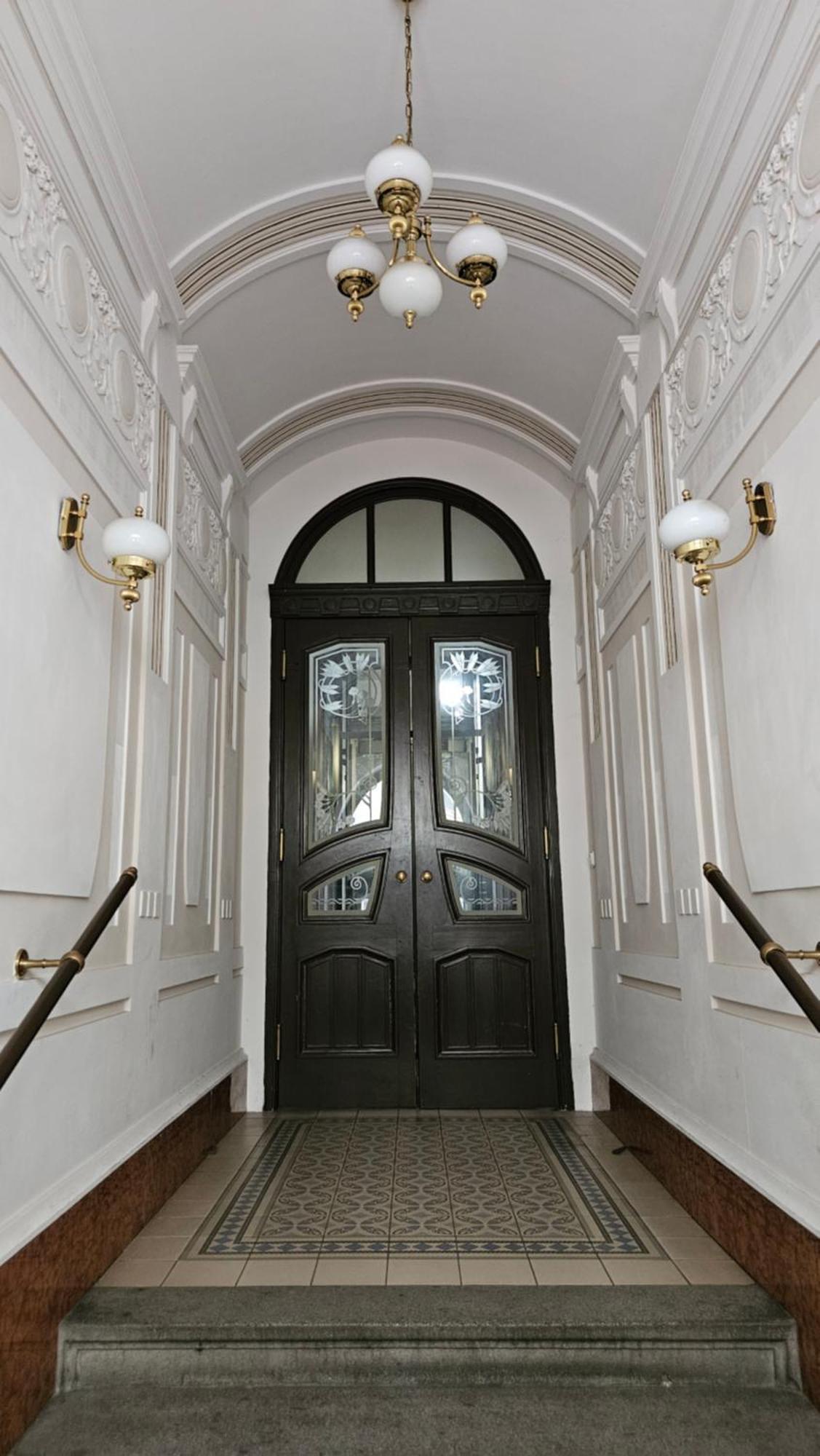Decadent Art Deco Balcony Apartment In Old Town Prag Exterior foto